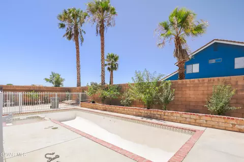 Exterior - 38605 Bitter Root Rd, Palmdale, CA 93550 photo 7 of 7