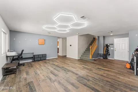 Other - 45554 Robinson Dr, Lancaster, CA 93535 photo 6 of 8
