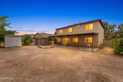 Exterior - 45554 Robinson Dr, Lancaster, CA 93535 photo 4 of 8