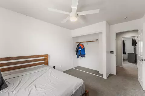 Bedroom - 45554 Robinson Dr, Lancaster, CA 93535 photo 4 of 7