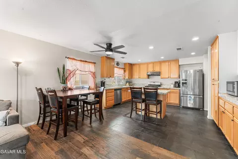 Kitchen - 45554 Robinson Dr, Lancaster, CA 93535 photo 7 of 7