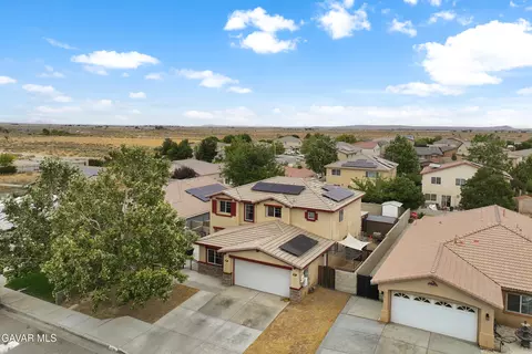 View/Area - 45554 Robinson Dr, Lancaster, CA 93535 photo 3 of 3
