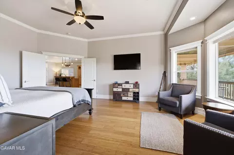 Bedroom - 20526 Oak Pass Ave, Tehachapi, CA 93561 photo 2 of 3
