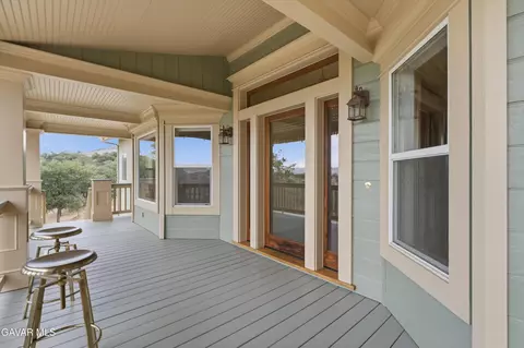 Exterior - 20526 Oak Pass Ave, Tehachapi, CA 93561 photo 6 of 14