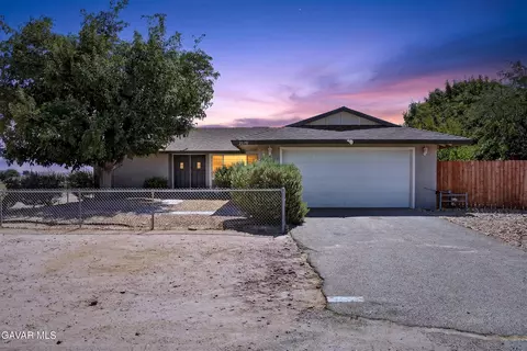 20991 Georgetown St, California City, CA 93505