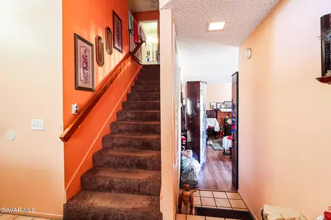 Entry Way - 1307 Marion Ave, Lancaster, CA 93535 photo 1 of 1