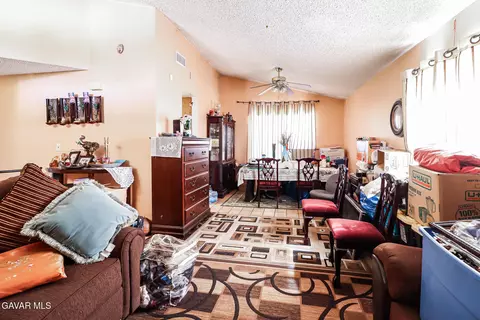 Other - 1307 Marion Ave, Lancaster, CA 93535 photo 2 of 7