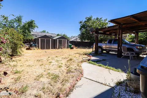 Exterior - 1307 Marion Ave, Lancaster, CA 93535 photo 3 of 6