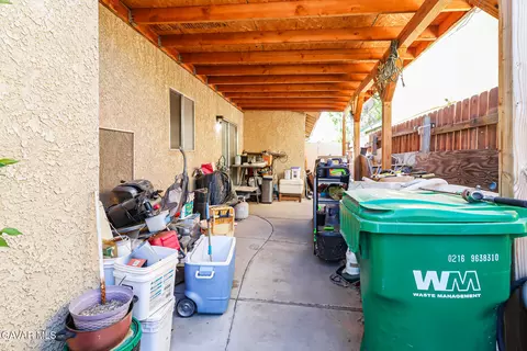Exterior - 1307 Marion Ave, Lancaster, CA 93535 photo 2 of 6