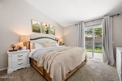 Bedroom - 524 E Ivyton St, Lancaster, CA 93535 photo 1 of 4