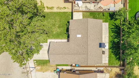 View/Area - 524 E Ivyton St, Lancaster, CA 93535 photo 4 of 4