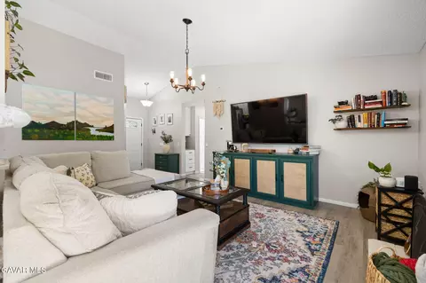 Living - 524 E Ivyton St, Lancaster, CA 93535 photo 1 of 1