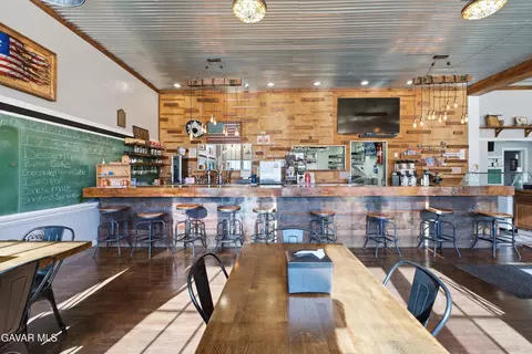 Dining - Undisclosed, Caliente, CA 93518 photo 10 of 16