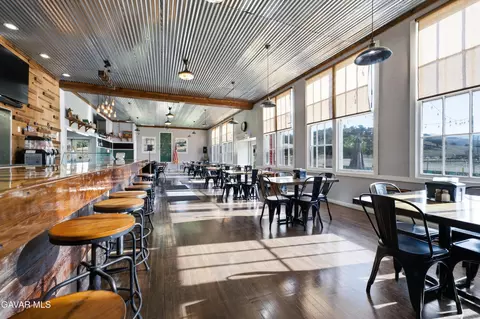 Dining - Undisclosed, Caliente, CA 93518 photo 3 of 16