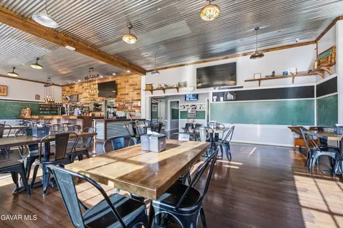 Dining - Undisclosed, Caliente, CA 93518 photo 5 of 16