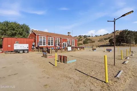 Exterior - Undisclosed, Caliente, CA 93518 photo 5 of 5