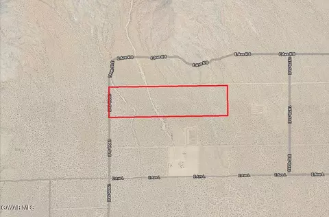 190 Th St E, Lancaster, CA 93535 photo 2