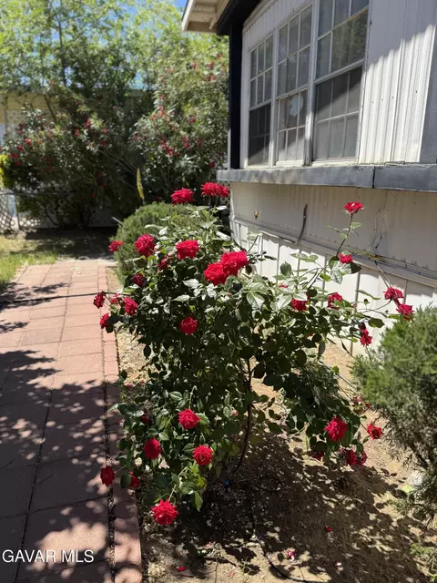 Exterior - 43850 E 20th St #289, Lancaster, CA 93535 photo 2 of 3