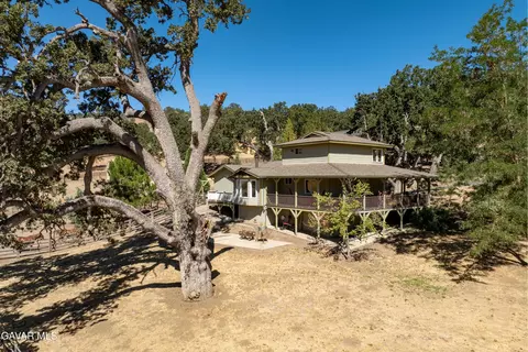 Exterior - 23860 Parke Ct, Tehachapi, CA 93561 photo 12 of 13