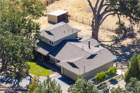 Other - 23860 Parke Ct, Tehachapi, CA 93561 photo 9 of 13