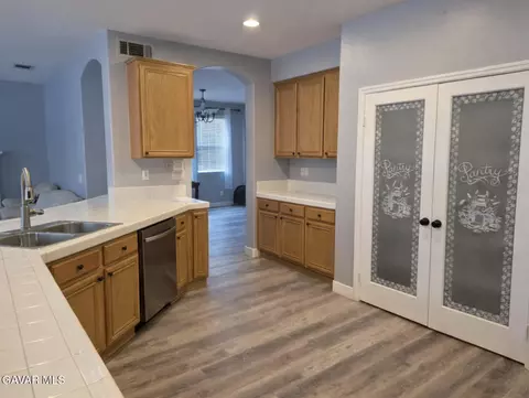 3414 Club Rancho Dr, Palmdale, CA 93551