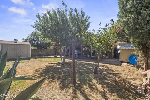 Exterior - 733 E Avenue J12, Lancaster, CA 93535 photo 7 of 10