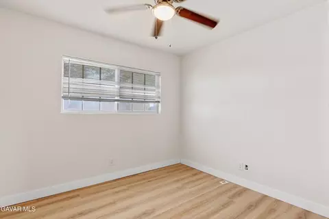 Bedroom - 27201 Carmichael St, Boron, CA 93516 photo 4 of 7