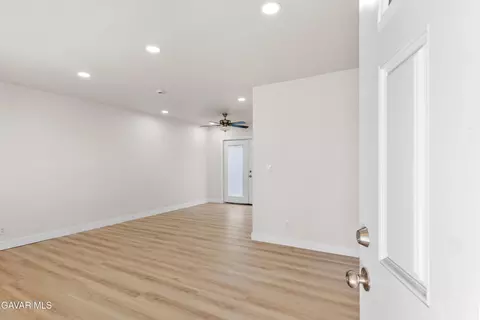 Living - 27201 Carmichael St, Boron, CA 93516 photo 1 of 3