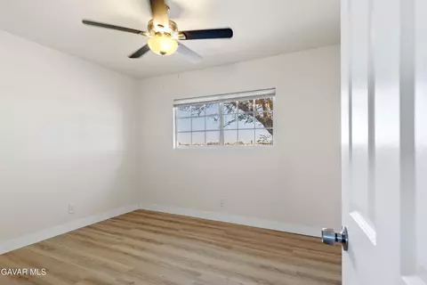 Bedroom - 27201 Carmichael St, Boron, CA 93516 photo 5 of 7
