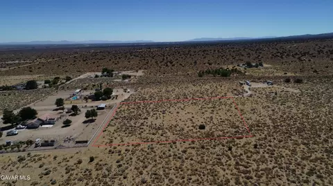 31500 227th St E, Llano, CA 93544 photo 5