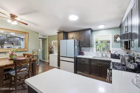 Kitchen - 350 E San Jacinto Ave #178, Perris, CA 92570 photo 3 of 3