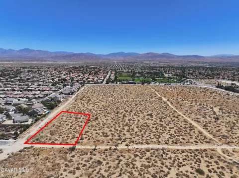 Ave Q-12, Palmdale, CA 93552 photo 5