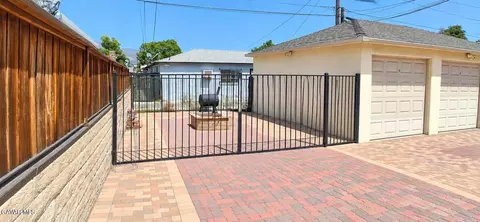 Exterior - 1906 Jackson St, Burbank, CA 91504 photo 4 of 4