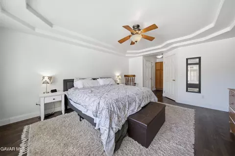 Bedroom - 29960 Caddy Ln, Tehachapi, CA 93561 photo 6 of 6