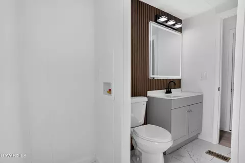 Bath - 43850 E 20th St #4, Lancaster, CA 93535 photo 4 of 4