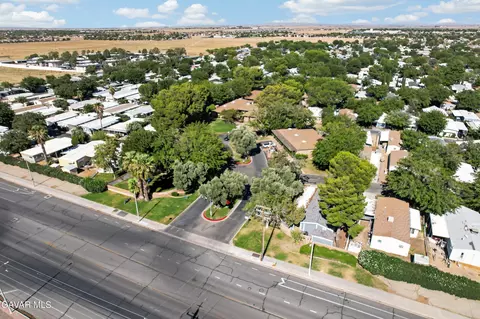 View/Area - 43850 E 20th St #4, Lancaster, CA 93535 photo 3 of 3