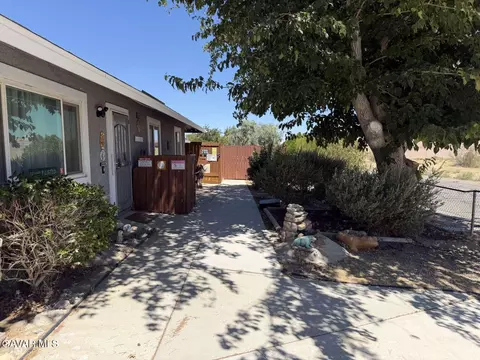 Exterior - 40103 169th St E, Palmdale, CA 93591 photo 10 of 13