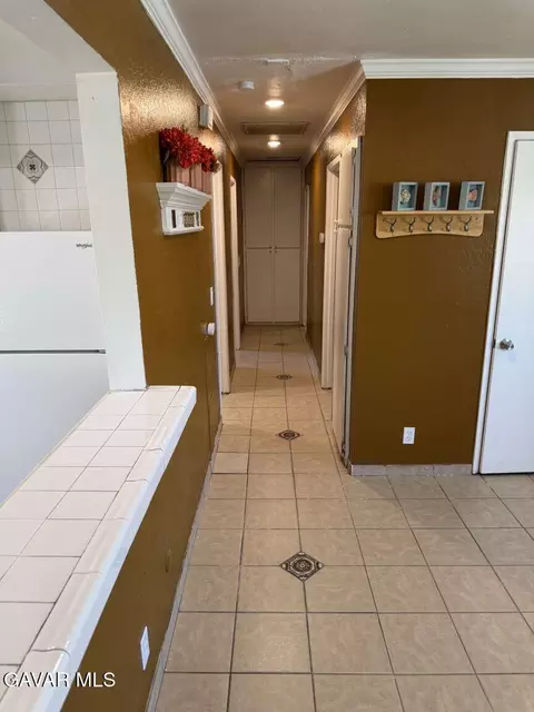 Entry Way - 40103 169th St E, Palmdale, CA 93591 photo 2 of 4