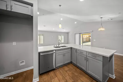 2009 E Jenner St, Lancaster, CA 93535 photo 5