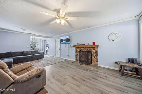Other - 21511 San Gabriel Dr, Tehachapi, CA 93561 photo 2 of 3