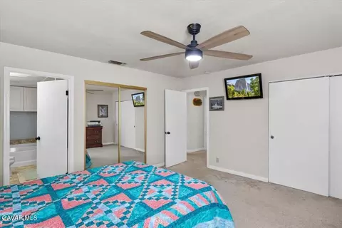 Bedroom - 20440 Clubview Ct, Tehachapi, CA 93561 photo 2 of 4