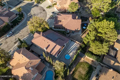 View/Area - 3022 Caruso Ln, Lancaster, CA 93536 photo 8 of 9