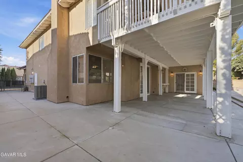 Exterior - 3022 Caruso Ln, Lancaster, CA 93536 photo 6 of 7