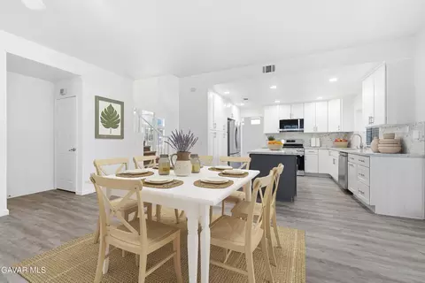 Dining - 3022 Caruso Ln, Lancaster, CA 93536 photo 1 of 1