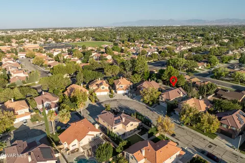 View/Area - 3022 Caruso Ln, Lancaster, CA 93536 photo 3 of 9