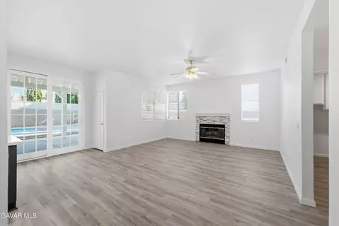 Living - 3022 Caruso Ln, Lancaster, CA 93536 photo 9 of 9