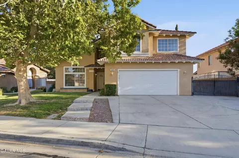 Exterior - 3022 Caruso Ln, Lancaster, CA 93536 photo 7 of 7