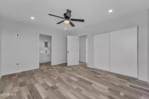 Bedroom - 49020 W 70th St, Lancaster, CA 93536 photo 2 of 3