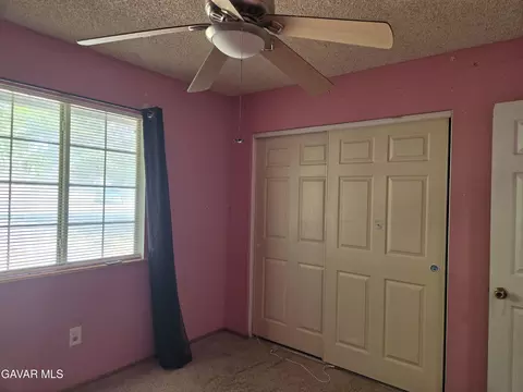 Bedroom - 40104 174th St, Lake Los Angeles, CA 93591 photo 1 of 3