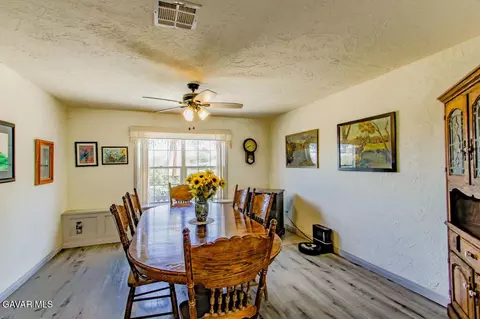 Dining - 24261 Jacaranda Dr, Tehachapi, CA 93561 photo 1 of 4